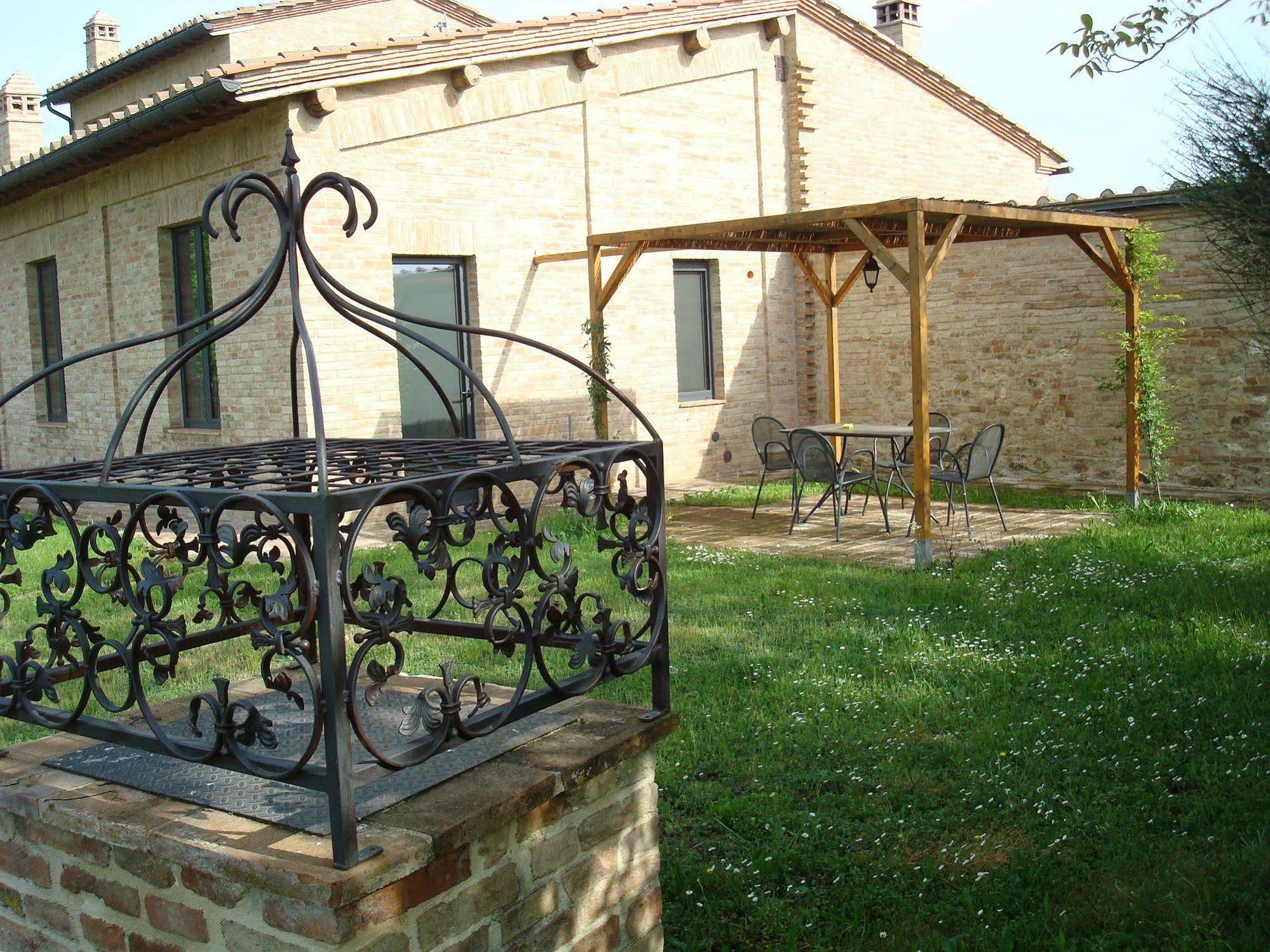 Villa La Fornace Di San Galgano Frosini Exterior foto